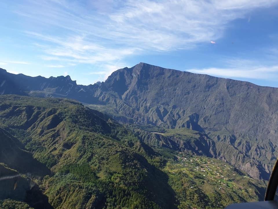 T2C Lagon Austral "Escapade Australe" แซ็ง-ปีแยร์ ภายนอก รูปภาพ